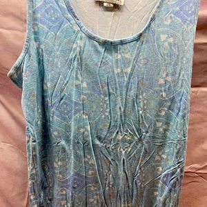 Simply Noelle sleeveless top, size L/XL